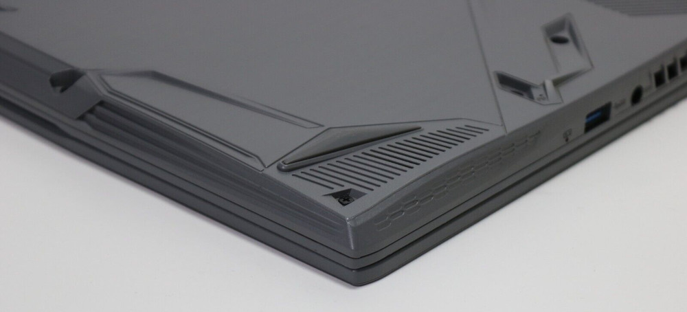 MSI Thin 15 B13UC Laptop with Intel Core i5-13420H, RTX 3050, 16GB RAM, 512GB SSD