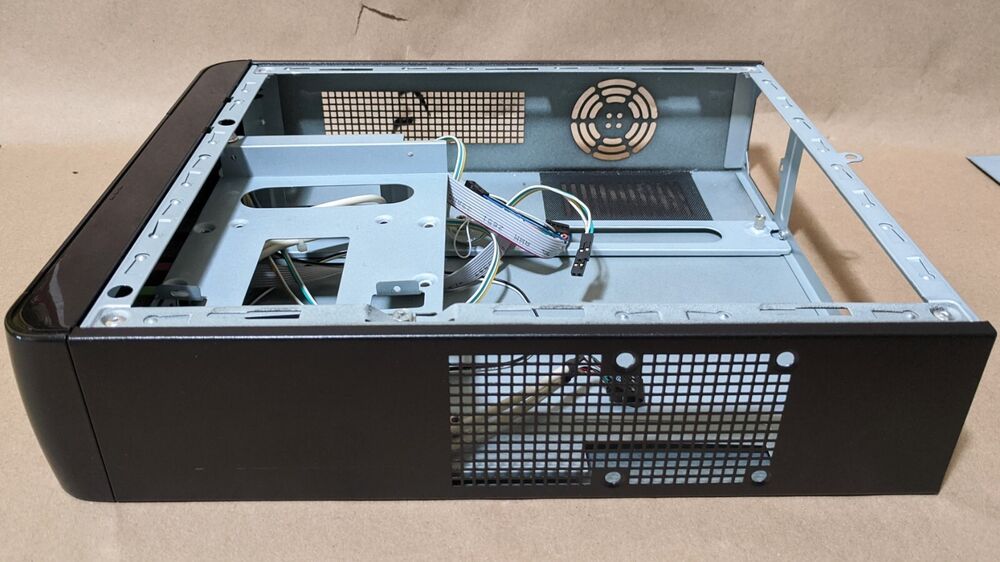 Linkworld DIY Black Mini-ITX Media Center Case