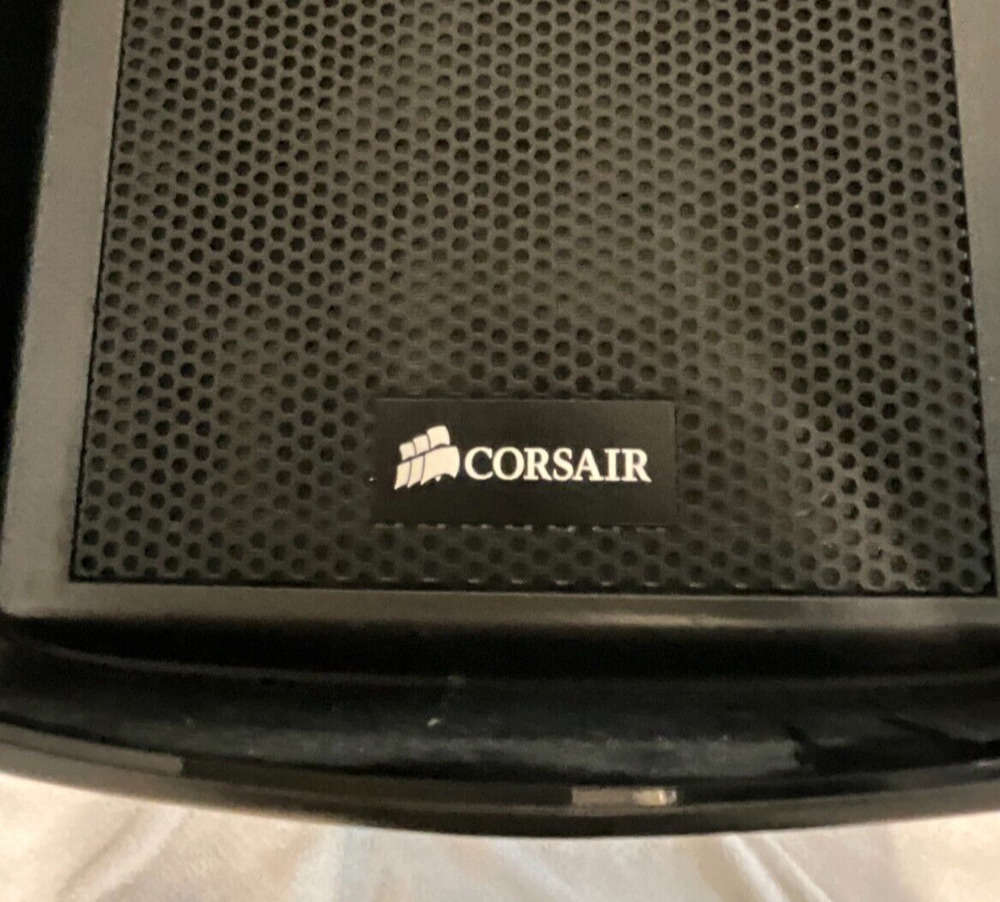 Graphite Series™ 600T Mid-Tower Case - Premium Gaming Enclosure