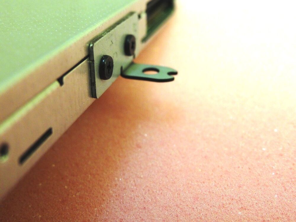Dell Latitude Inspiron Laptop CD/DVD Drive Secure Bracket