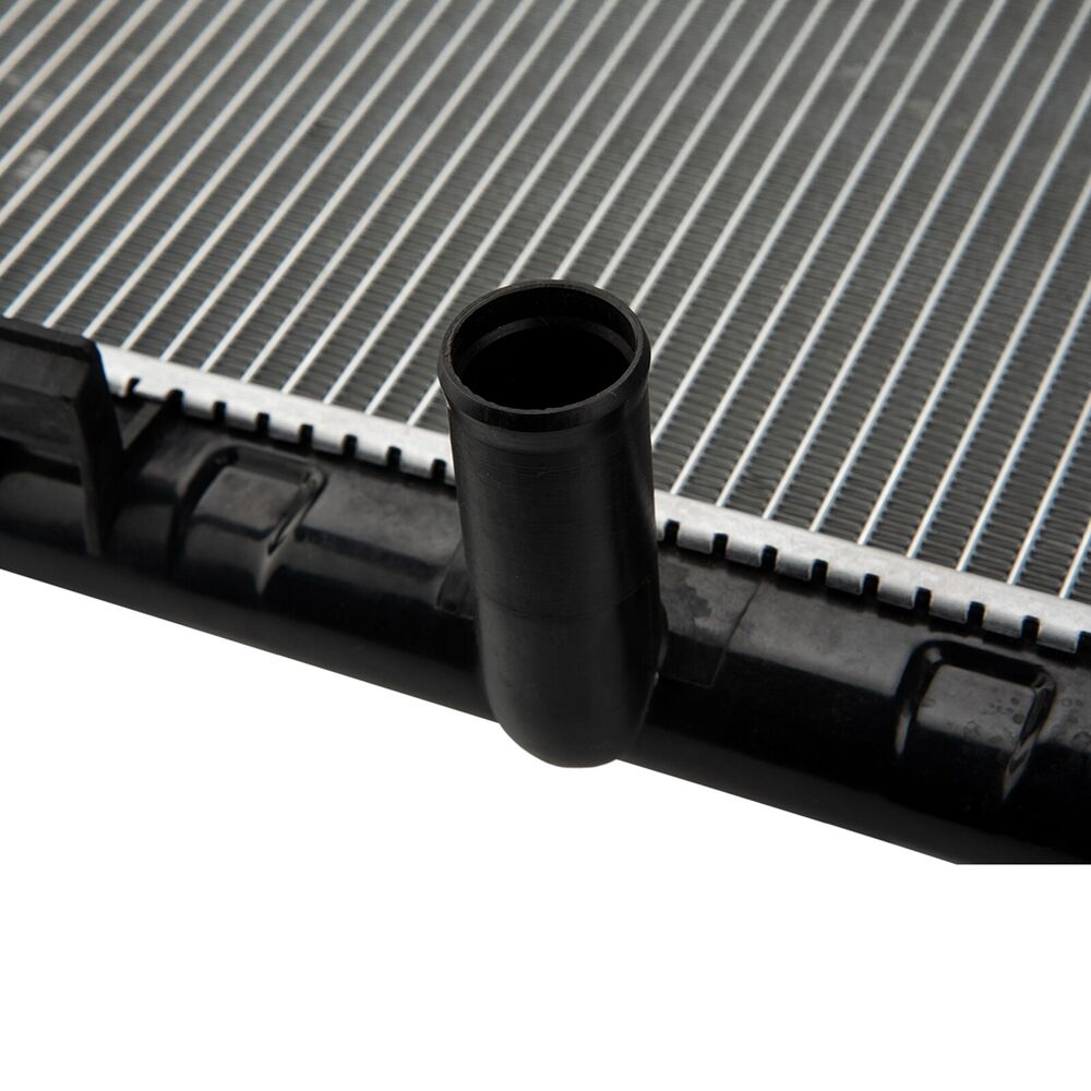 Aluminum Radiator for Nissan Rogue Models 2008-2015