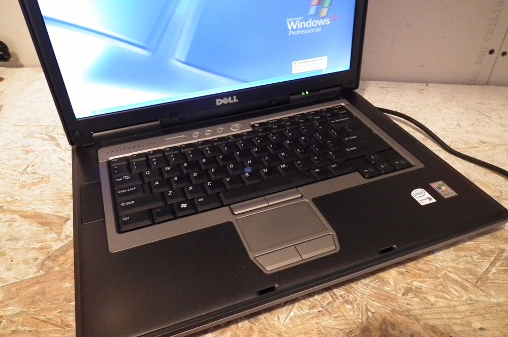 Dell D620 Laptop - 1.66GHz, 2GB RAM, Windows XP, WiFi, DVD Drive