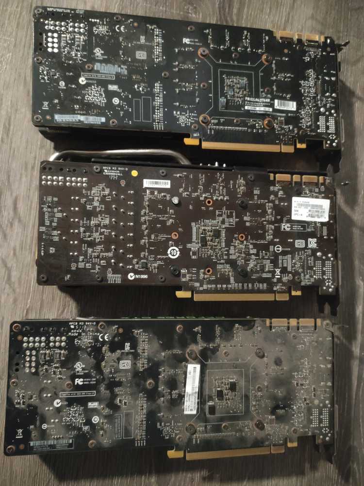 3x NVIDIA GeForce GTX 770 2GB GDDR5 Graphics Cards - MSI, EVGA