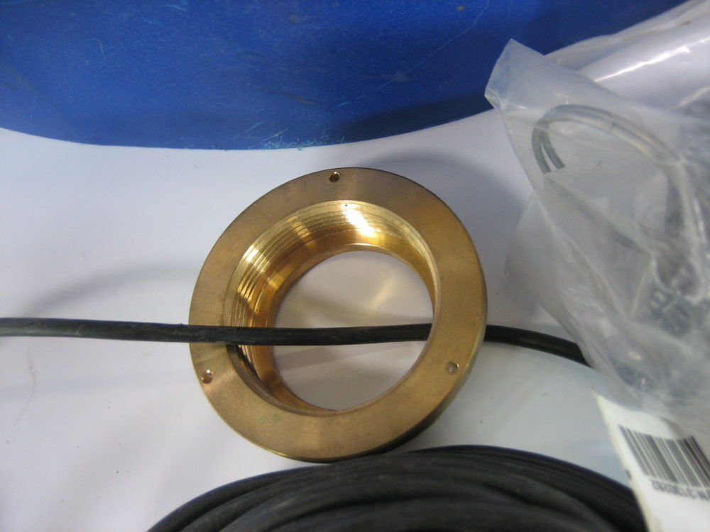 B&G 170kHz B122 Long Reach Bronze Depth Transducer for Network Instruments