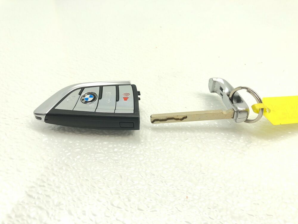 2016-2019 BMW 750I G12 ECU PCM Engine Control Module with Key Lock | OEM