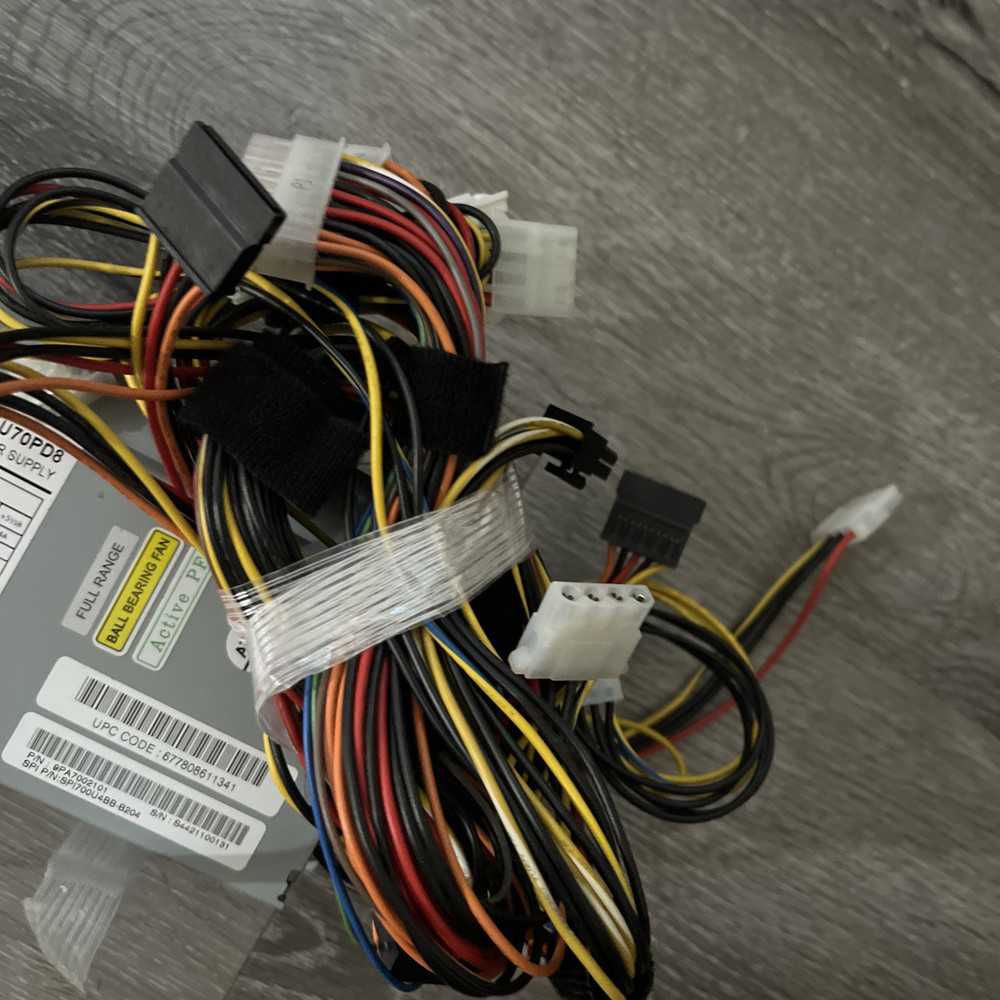 XEAL TC-1U70PD8 700W Power Supply Unit