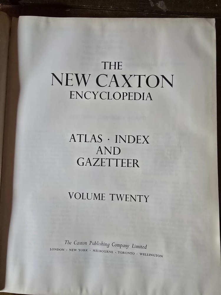 1969 THE NEW CAXTON ENCYCLOPEDIAS Complete 20 Volume Set