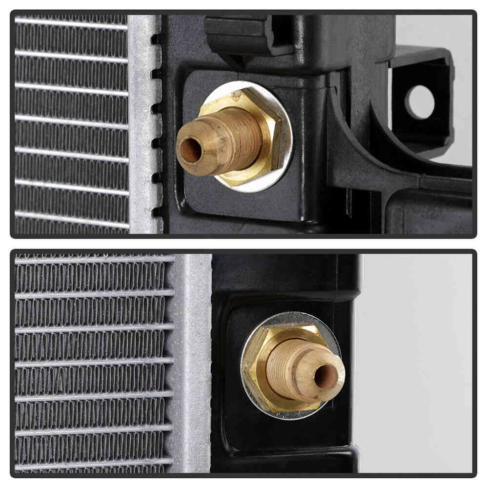 Upgraded Aluminum Radiator for 2001-2004 Jeep Grand Cherokee V8 4.7L