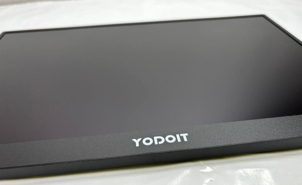 Yodoit 15.6" Full HD IPS Portable Monitor - Laptop Screen Extender