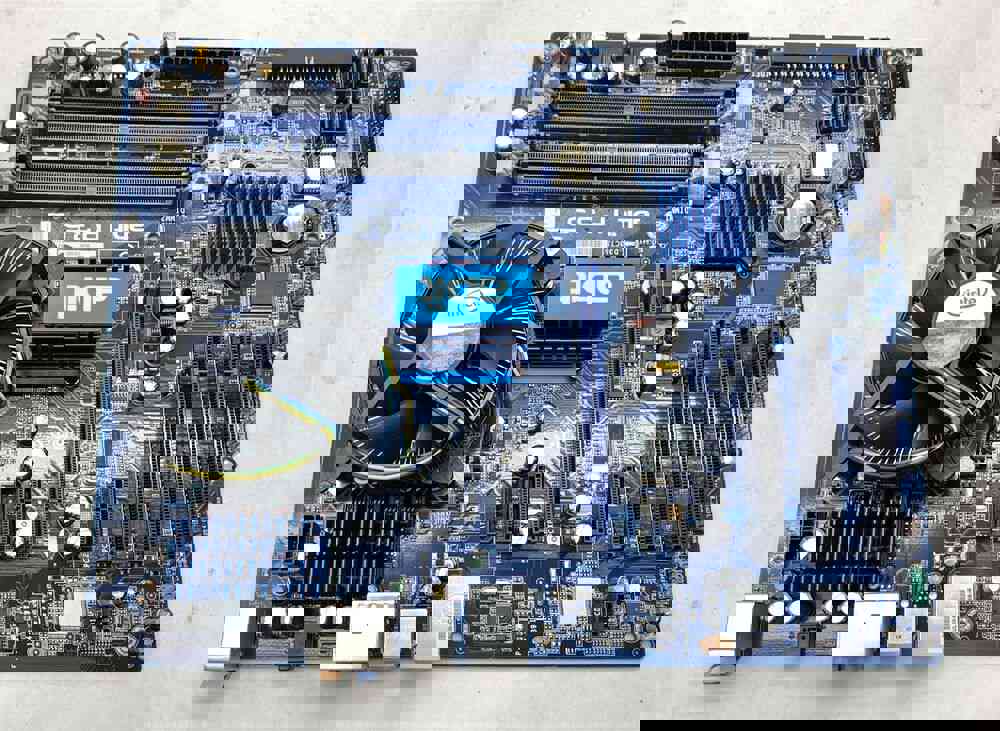 ABIT IP35 Motherboard and Intel Core 2 Duo E6750 2.66GHz Bundle