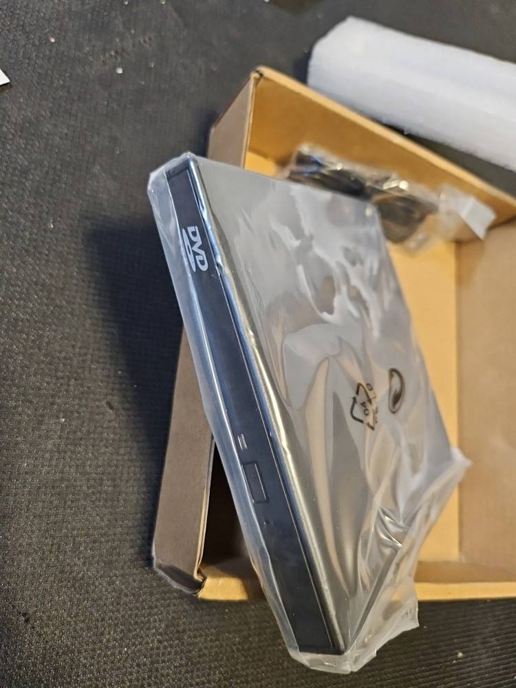 USB Slim Portable Optical Drive - Compact and Versatile