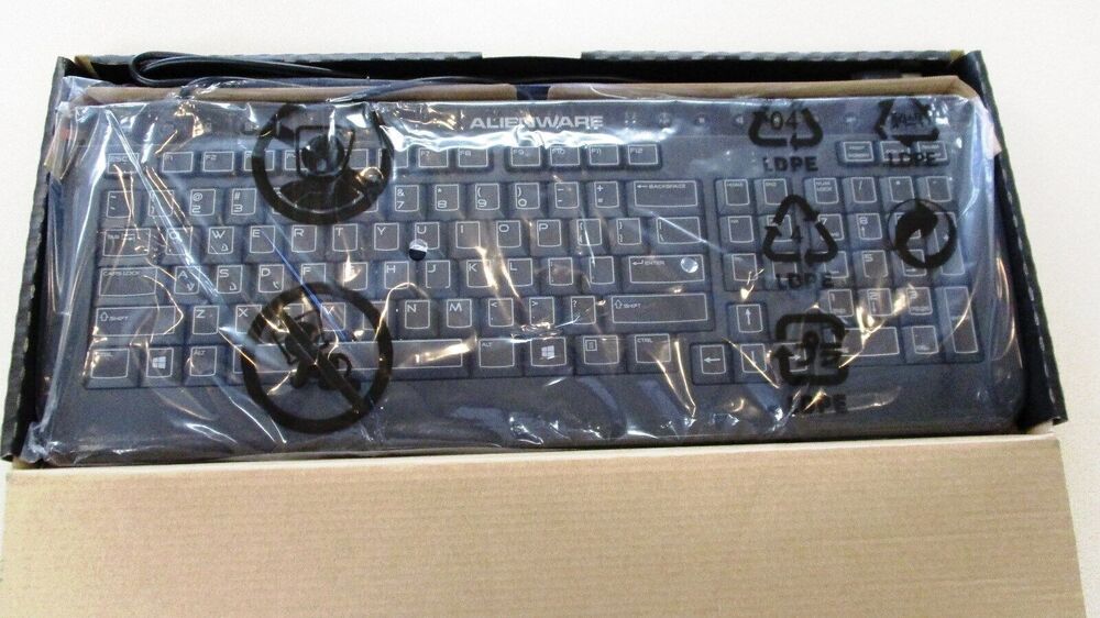 Dell AlienWARE Multimedia Black USB Keyboard - 40CM0 SK-8165
