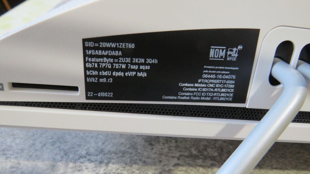 HP 22 All-in-One PC with AMD Athlon Gold 3150U, 4GB RAM, 256GB SSD