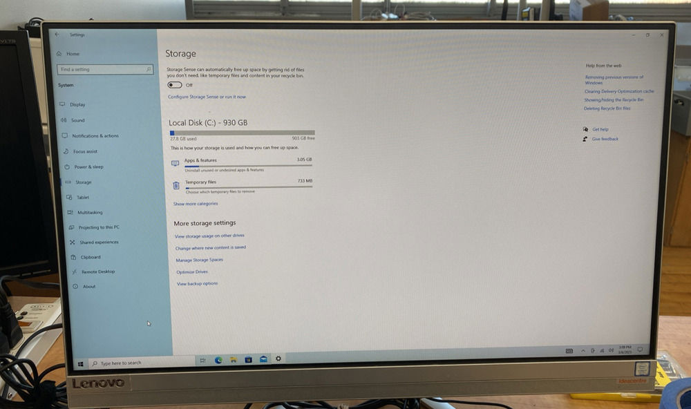 Lenovo Ideacentre AIO 520S-23IKU 23 PC with Intel i7-7500U 2.70GHz, 8GB RAM, 1TB HDD