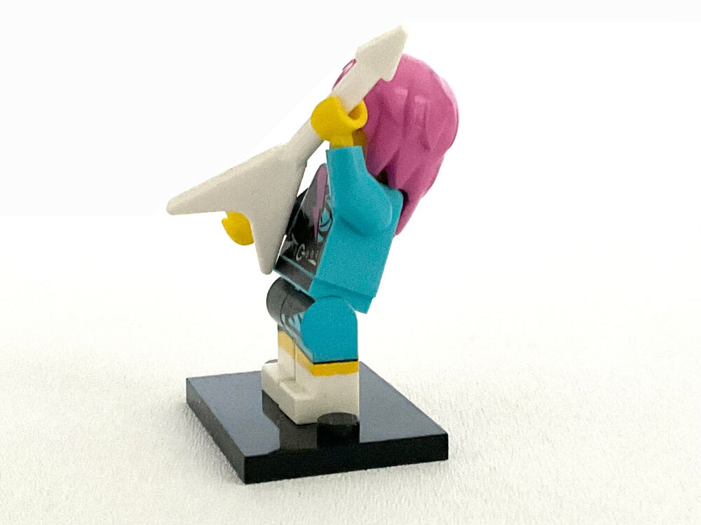 LEGO Series 7: Rocker Girl Collectable Minifigure (2012 - col07-15)