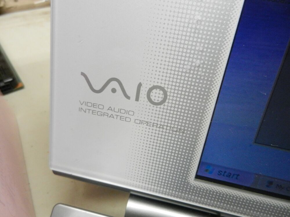Rare Vintage Sony PCV-W10 All-in-One Personal Computer - 1st VAIO - Functional AS-IS