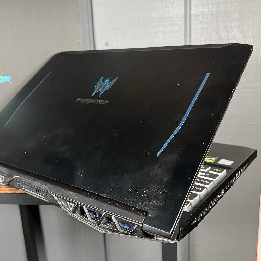 Acer Predator Helios 300 Gaming Laptop with i7-9750H, 16GB RAM, 512GB SSD, GTX 1660 Ti