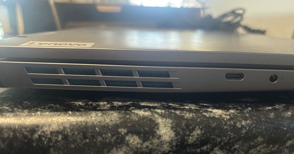 2023 Lenovo 15” Gaming Laptop LOQ 15IRH8 with 1TB Storage & 16GB RAM, Intel Core i5