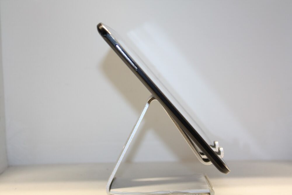 Samsung Galaxy Tab 4 SM-T530NU - 16GB - Wi-Fi - 10.1 inch Tablet - Black