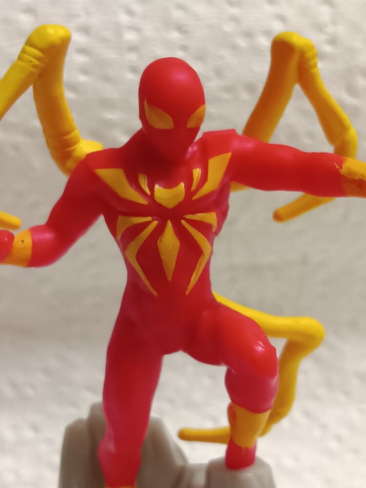 Spiderman Mini Figurines Complete Set Of (6) Pcs Loose Pcs