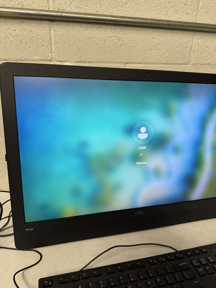 Dell Wyse 5470 AIO 24”FHD - Intel Celeron J4105, 12GB RAM, 128GB SSD, Windows 11 Pro