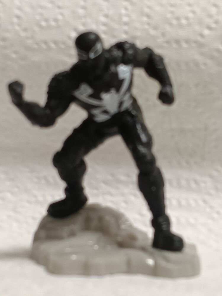 Spiderman Mini Figurines Complete Set Of (6) Pcs Loose Pcs
