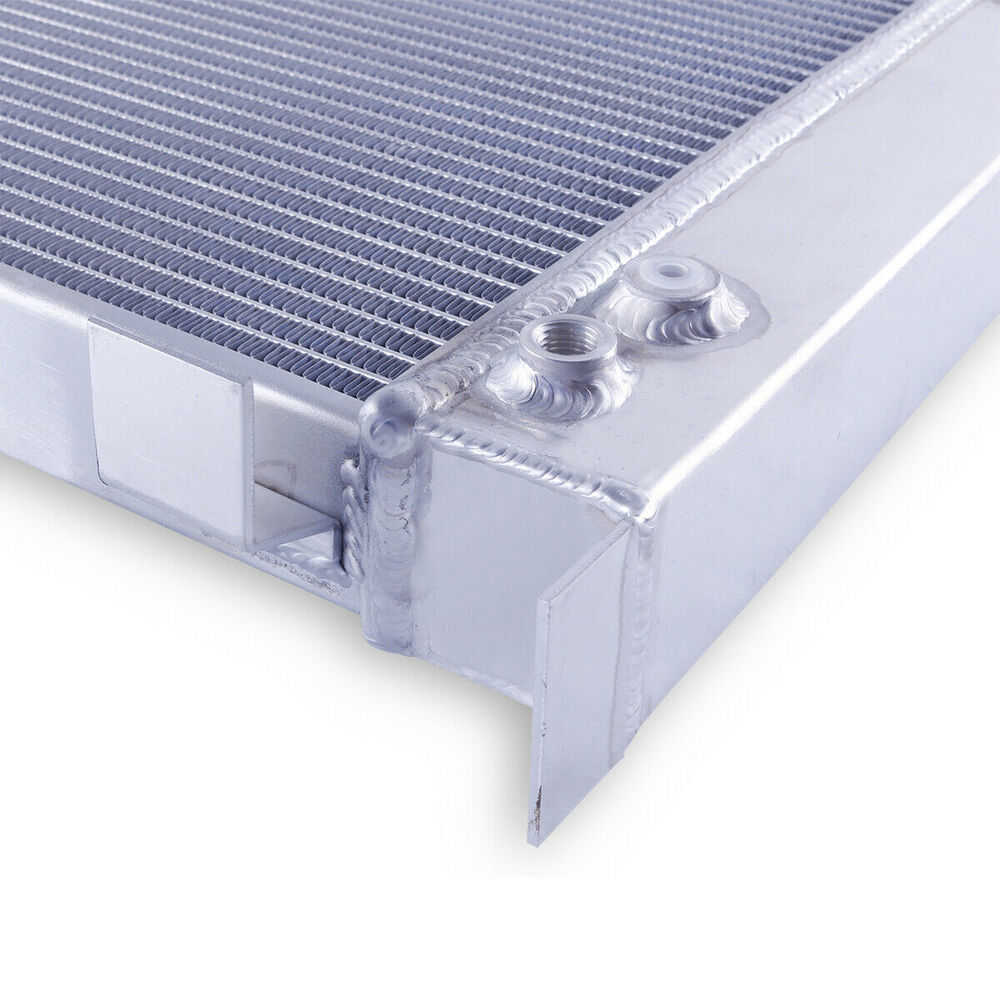 3 Row Aluminum Radiator for 1932 Ford Low-Boy Chop Hot Rod with Chevy Engine