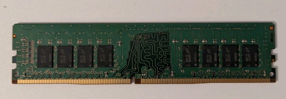 Micron 16GB 2666MHz PC4-21300 Non ECC DDR4 SDRAM Memory Module