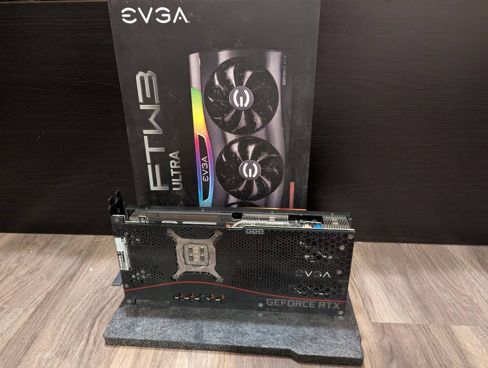 EVGA GeForce RTX 3080 FTW3 Ultra Gaming 10GB GDDR6X Graphics Card