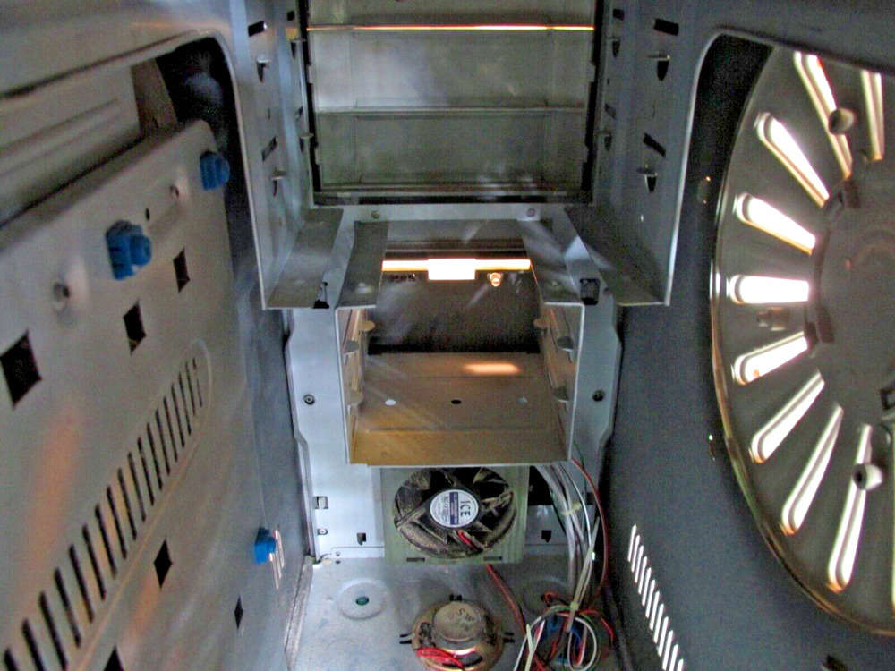 MINION IMT 4000 Mid Tower Case - VGUC (Not Tested)