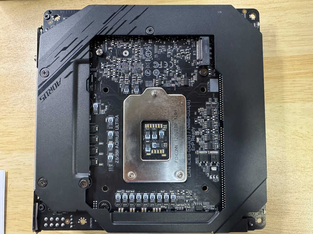 Gigabyte Z590I AORUS Ultra Mini-ITX Motherboard with Intel 1200 LGA
