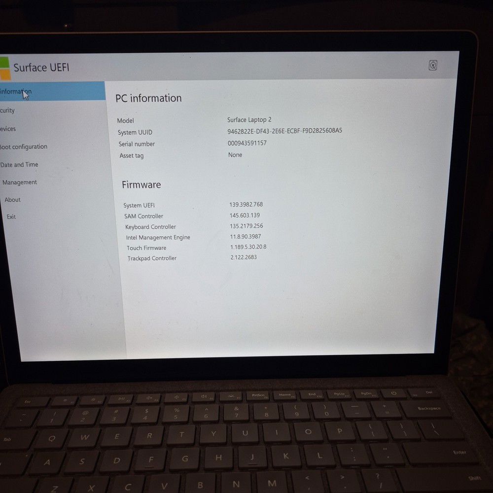 Microsoft Surface Laptop 2 1769 13.5 Intel i5-8250U 8GB RAM 256GB SSD