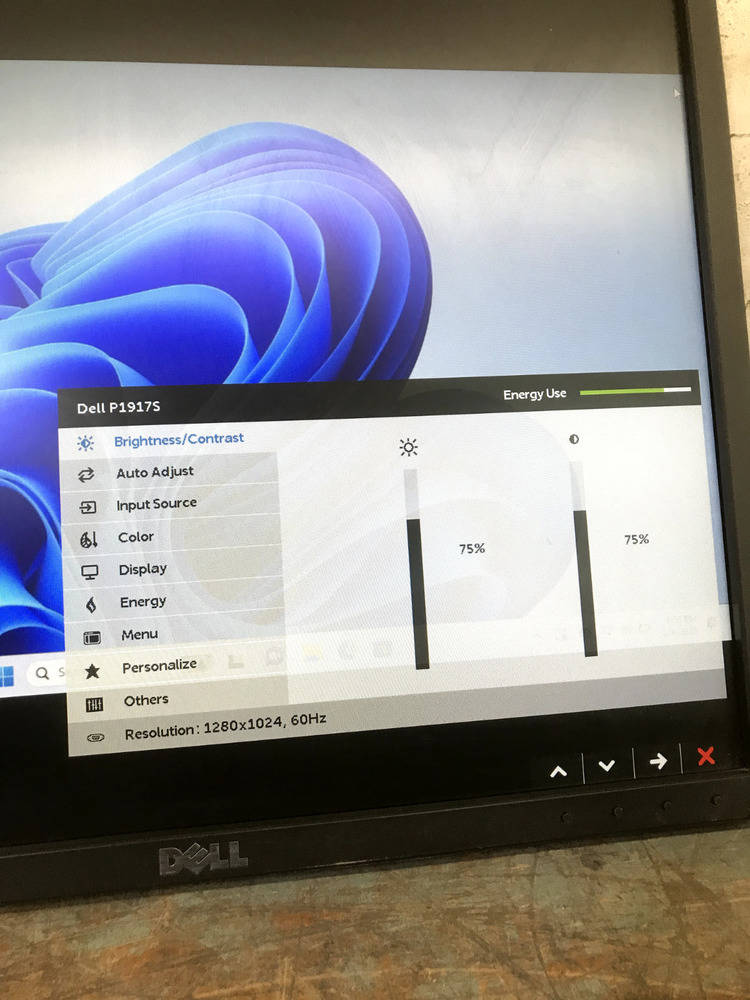 Dell Professional P1917S 19” SXGA LCD Monitor with HDMI, DP, and VGA Ports (No Stand)
