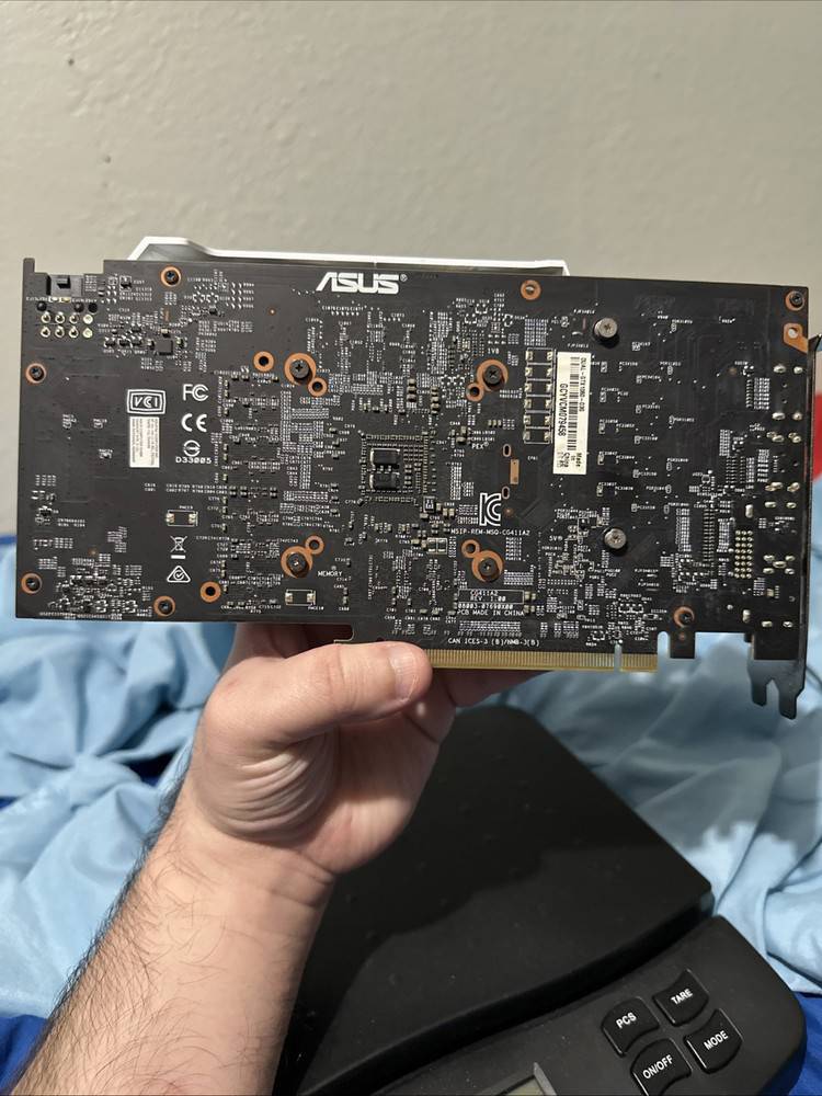 ASUS Dual GeForce GTX 1060 3GB Graphic Card (DUAL-GTX1060-O3G)