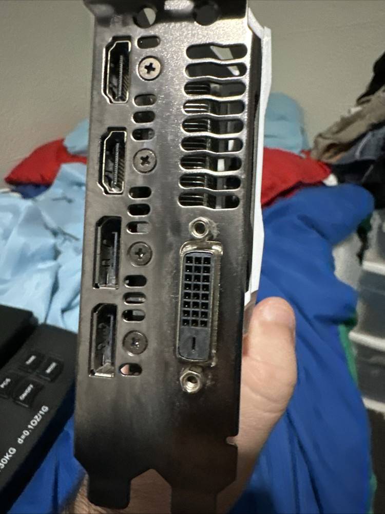 ASUS Dual GeForce GTX 1060 3GB Graphic Card (DUAL-GTX1060-O3G)
