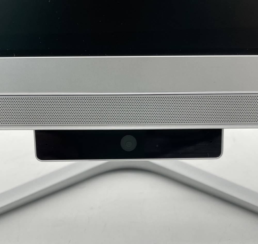 Lenovo Ideacentre AIO 520S-23IKU 23 PC with Intel i7-7500U 2.70GHz, 8GB RAM, 1TB HDD