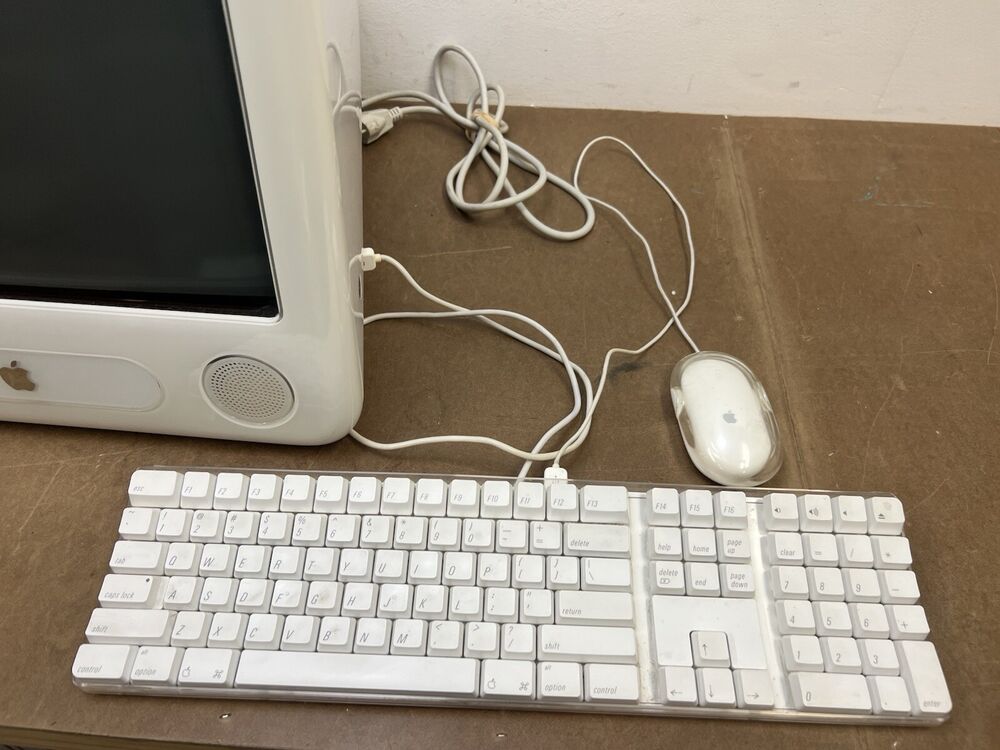 Vintage Apple eMac A1002 All-in-One Power PC with Keyboard & Mouse - Fully Functional Computer