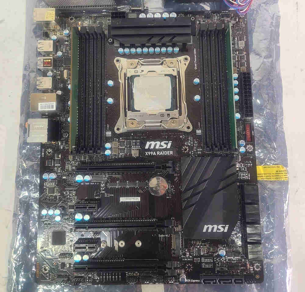 MSI X99A RAIDER X99 Motherboard with Intel Core i7-5820K CPU and 16GB RAM