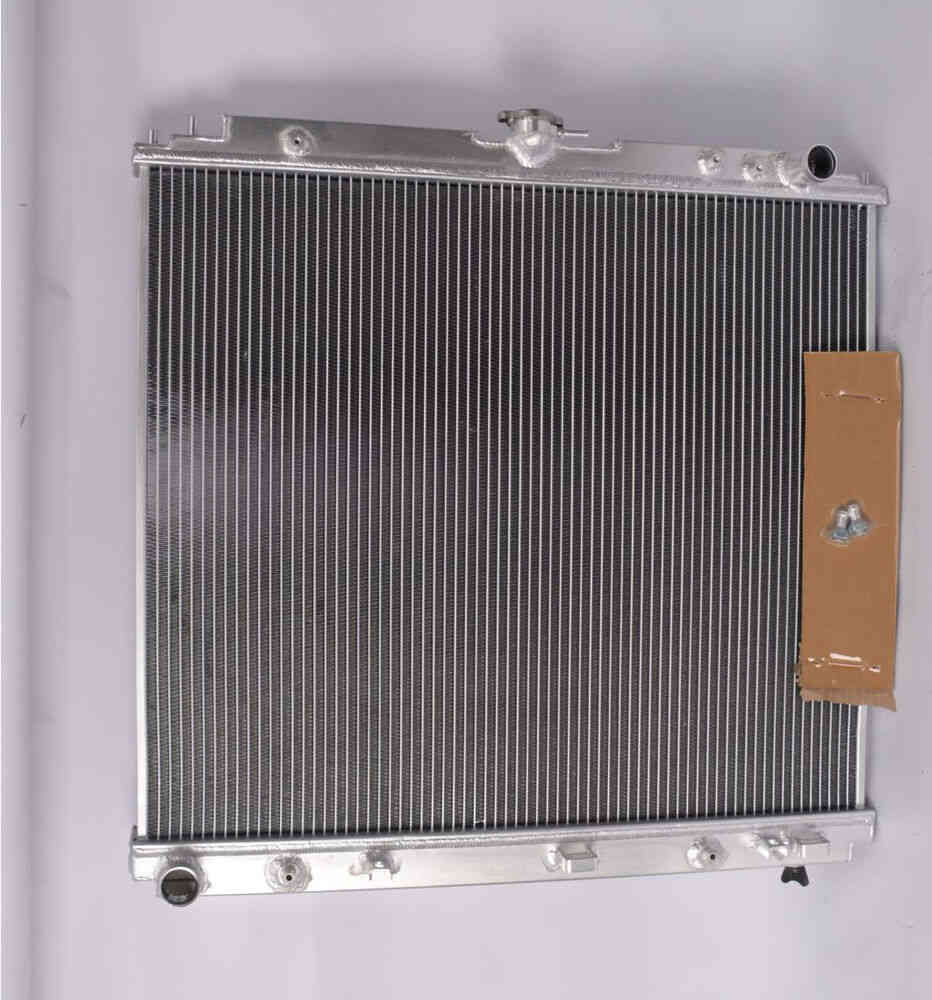 Aluminum Radiator for Nissan Frontier V6 4.0 Engine