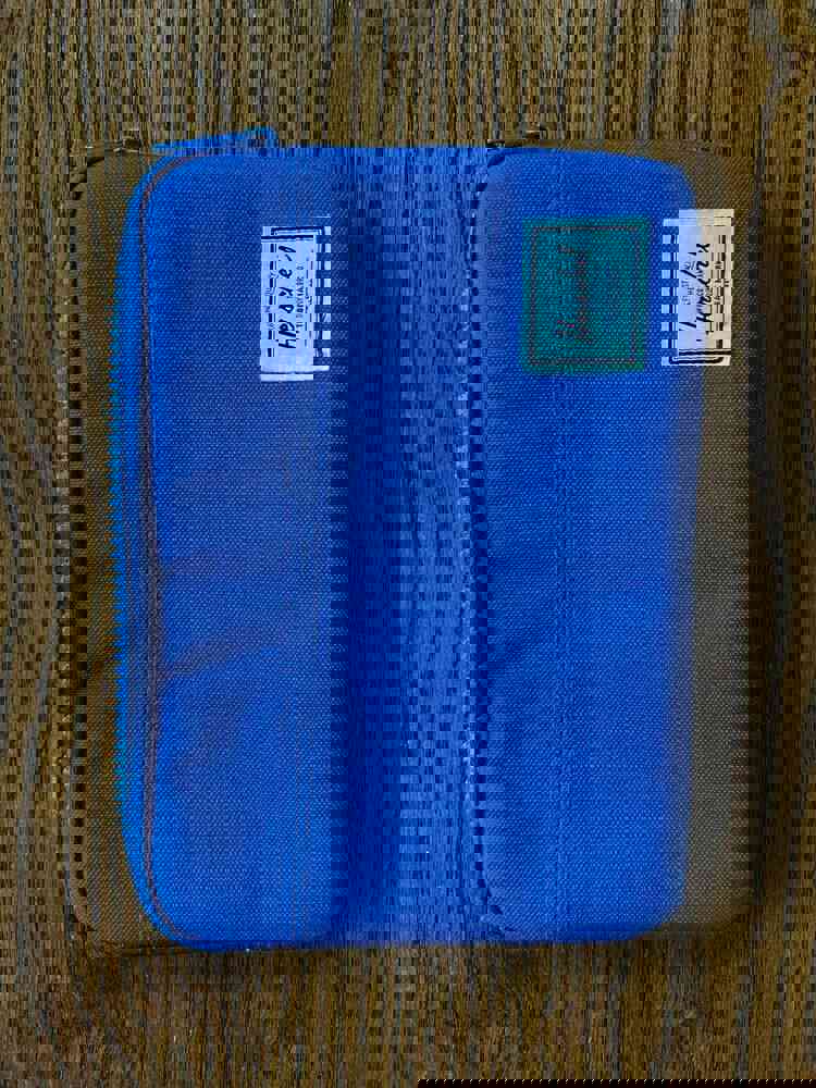 Pre-owned Blue Herschel Supply Co Tablet Case with Accessories Pouch & Credit Card Wallet