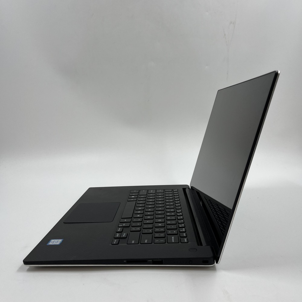 Dell XPS 15 9550 Laptop with 4K Touch Display, i7-6700HQ, 32GB RAM, 512GB SSD, GTX 960M