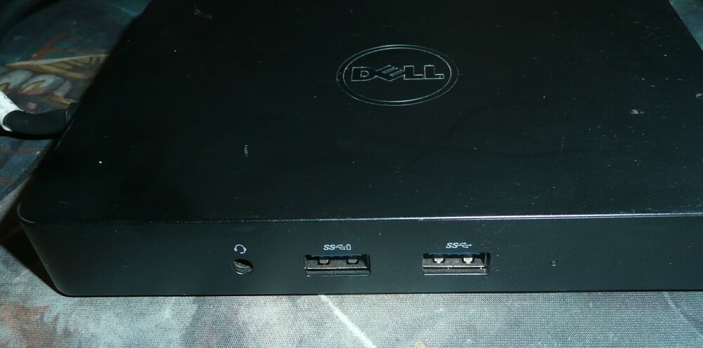 Dell WD15 K17A USB-C Thunderbolt Docking Station with 130W AC Adapter