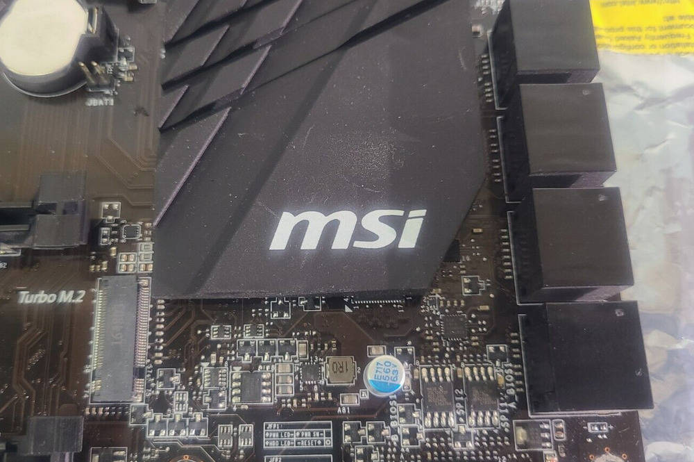 MSI X99A RAIDER X99 Motherboard with Intel Core i7-5820K CPU and 16GB RAM