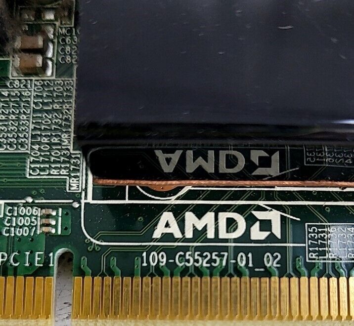 AMD Radeon C552 Graphics Card with PCIe, DisplayPort, and DVI