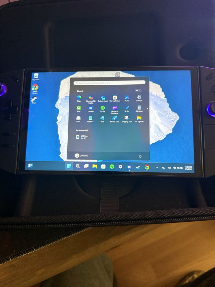Lenovo Legion Go 512GB Gaming Device