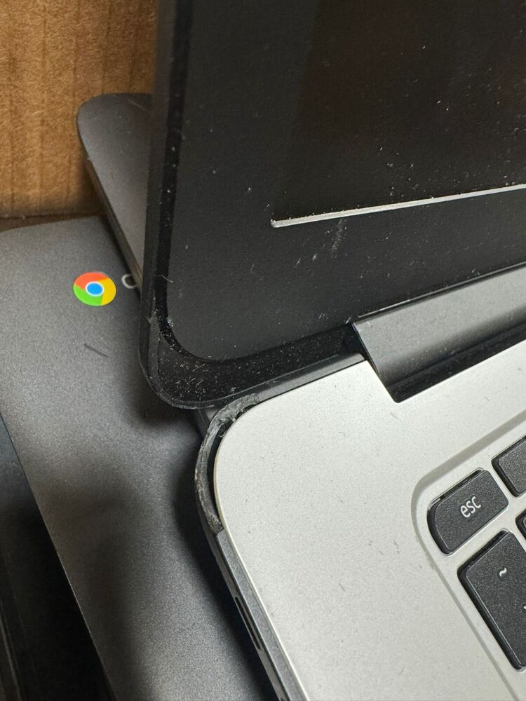 HP Chromebook 14 G4 with 16GB SSD, 4GB RAM, WiFi, and 14-inch LCD