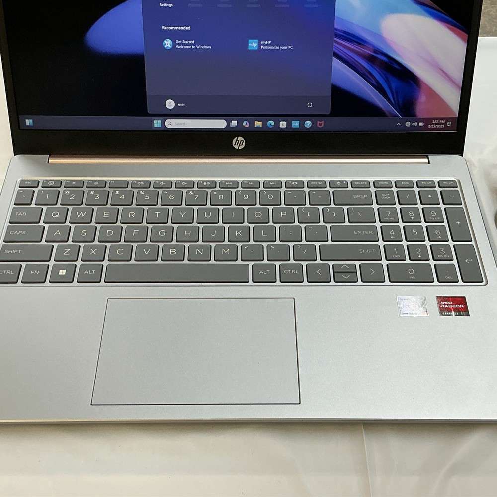 HP 15-fc0039wm 15.6" FHD Laptop with Ryzen 5 7520U, AMD Radeon Graphics, 8GB RAM, 256GB SSD