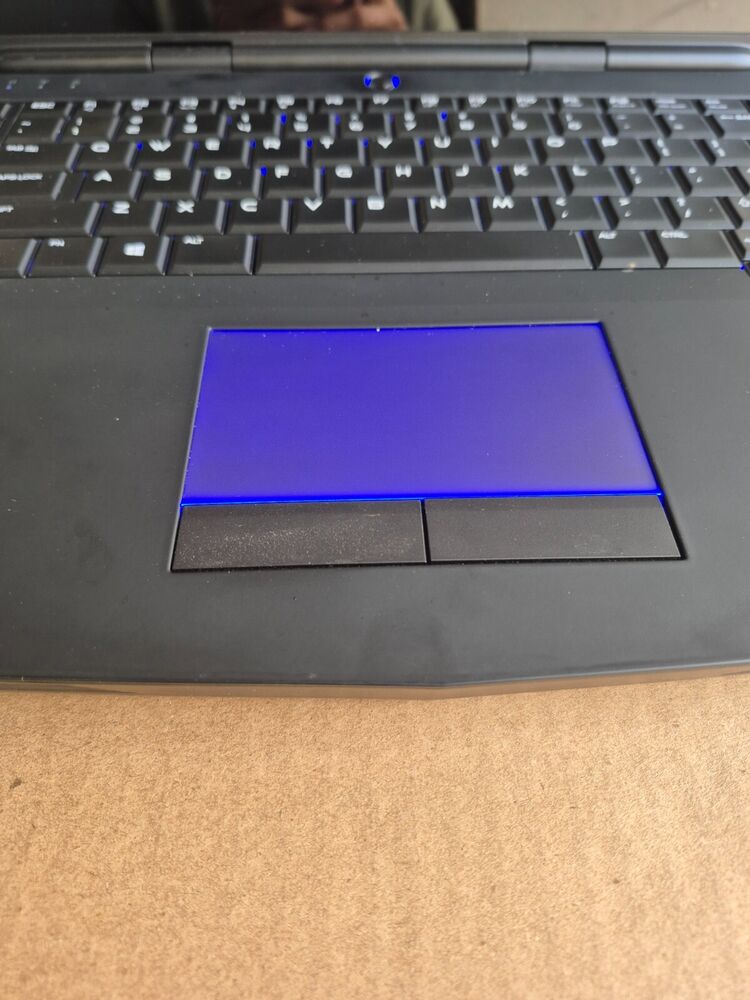 ALIENWARE 15 R1 Gaming Laptop with i7-4710HQ, 16GB RAM, 256GB SSD, NVIDIA GTX 980M