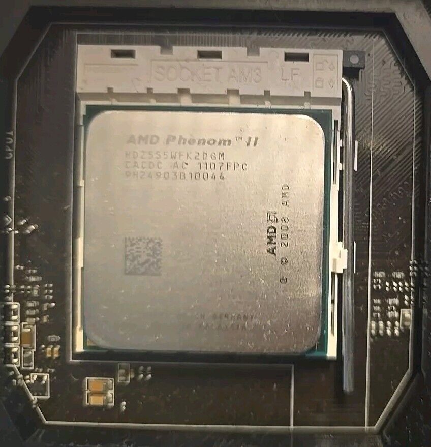 MSI 870A-G46 AM3 Motherboard with AMD Phenom II CPU and CORSAIR 16GB DDR3
