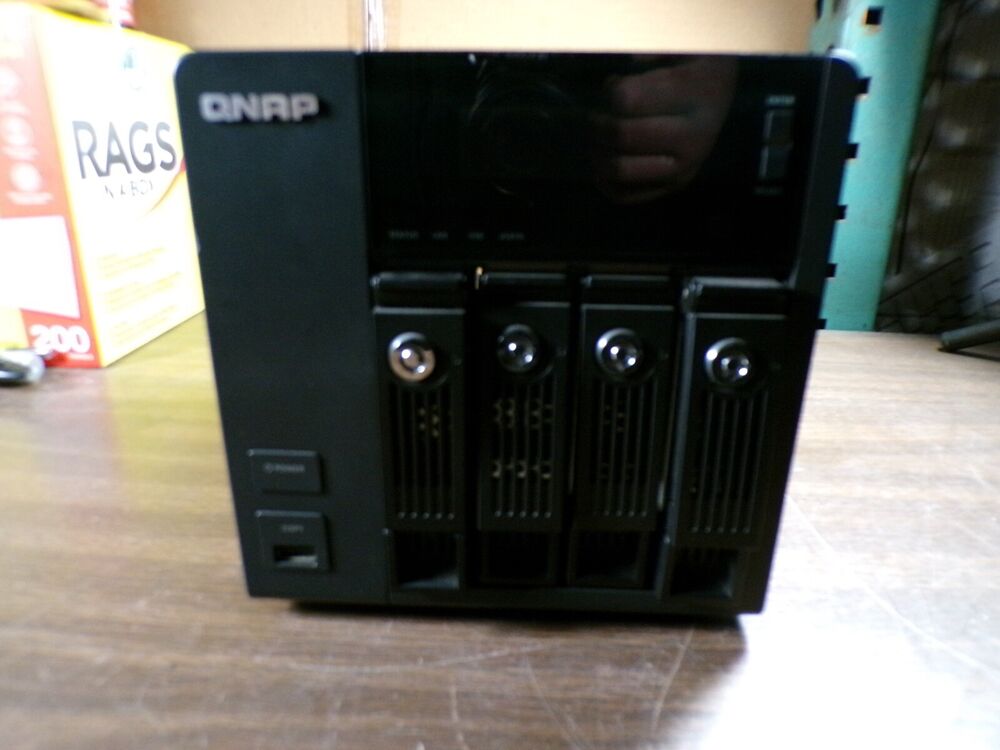 QNAP TS-496 PRO 4 Bay Network Storage